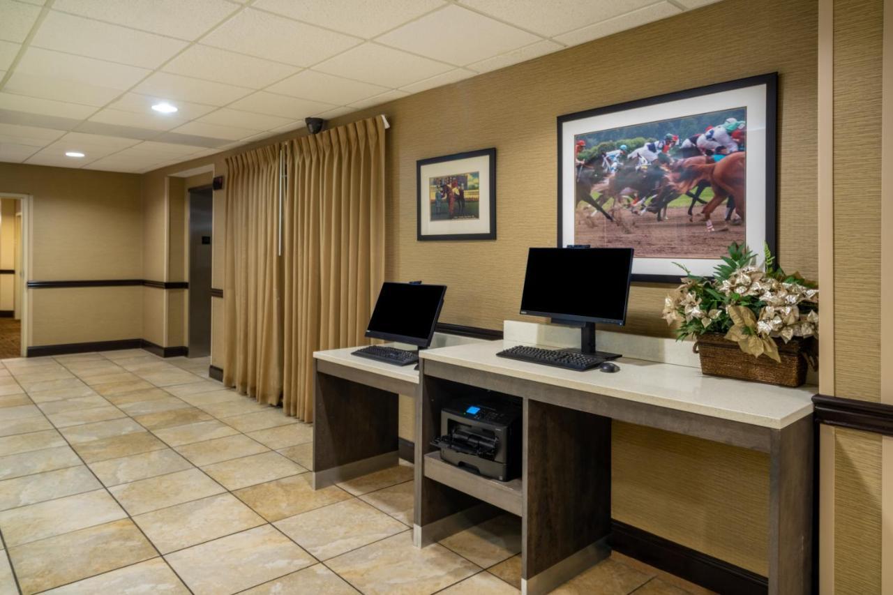 La Quinta By Wyndham Lexington South / Hamburg Hotel Kültér fotó